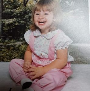 Meet your Posher, Amara